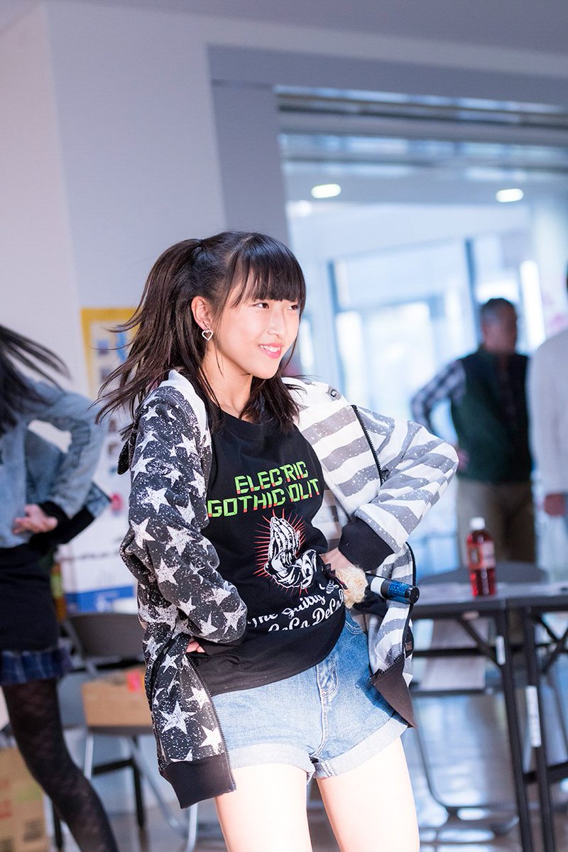 こぶし賞 16年11月6日 香川県 うたず海ホタル 香川最強女子 In うたづ海ホタル アームレスリング編 第4回 Cocoデコル 行天麻厘菜さん Cocoデコル 行天麻厘菜