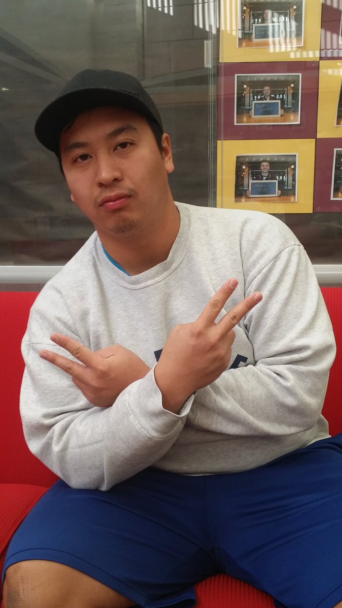 mareesamarie's tweet photo. #ElectionUMDuluth A1: Robert Lee is voting today to make a difference "because it is the right thing to do." #ElectionDay https://t.co/TQyOIAMH7d