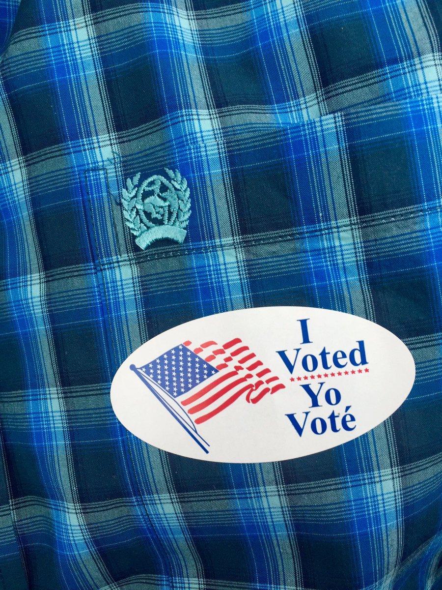 BorderMayor's tweet photo. I already Voted, but I had an Extra Sticker. #vote #youdecide #alongthepath #TxGOP #trumppence2016 https://t.co/DQvPm2KWWo
