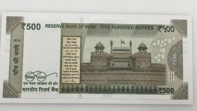 prakashnikki's tweet photo. Sensational News 🇮🇳#2000rs #500rs #Rupees #FightsCorruption #Corruption https://t.co/CcpfhDStJ6