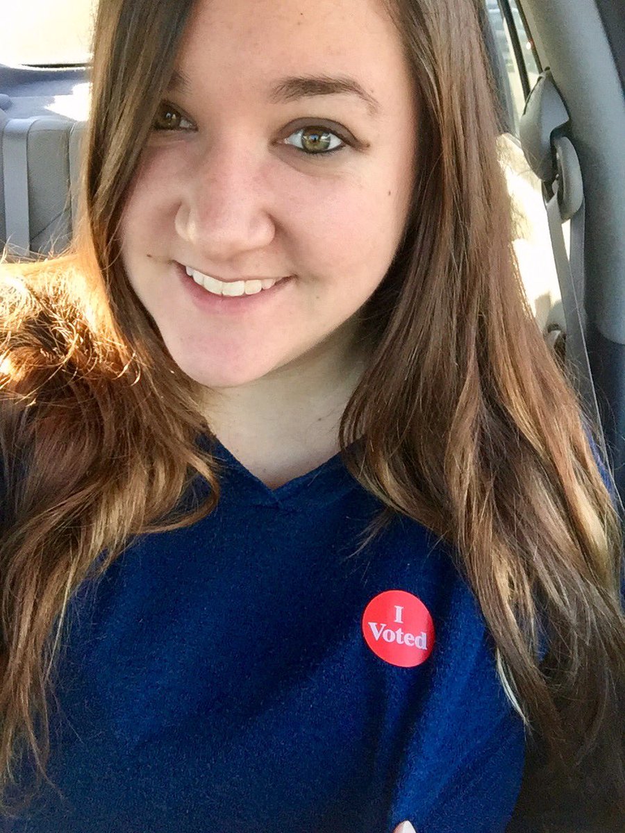 duchessdaniela's tweet photo. VOTE 🐴💙 #ElectionDay #IVOTED #GoVoteMN https://t.co/mhUQDy28CM