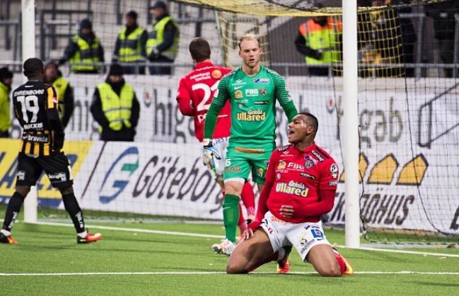 Um guerreiro nunca desanima, sempre continua lutando com fé que a vitória chegará 🙏🏽🙏🏽🙏🏽 @felicarvalhoz25 <a href="/FFF_Live/">Falkenbergs FF</a>