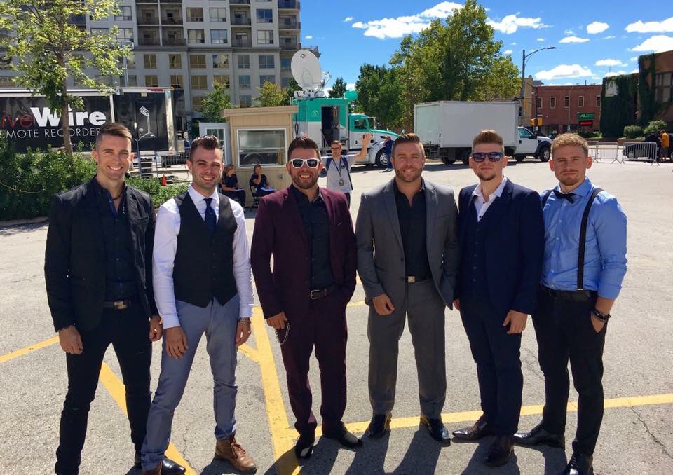 coldcreekcounty's tweet image. Thank you @Spotify 4.5 MILLION #Streams Thank you to everyone that continues to stream our music. We love you! 🤓

open.spotify.com/artist/7H2DHyc…