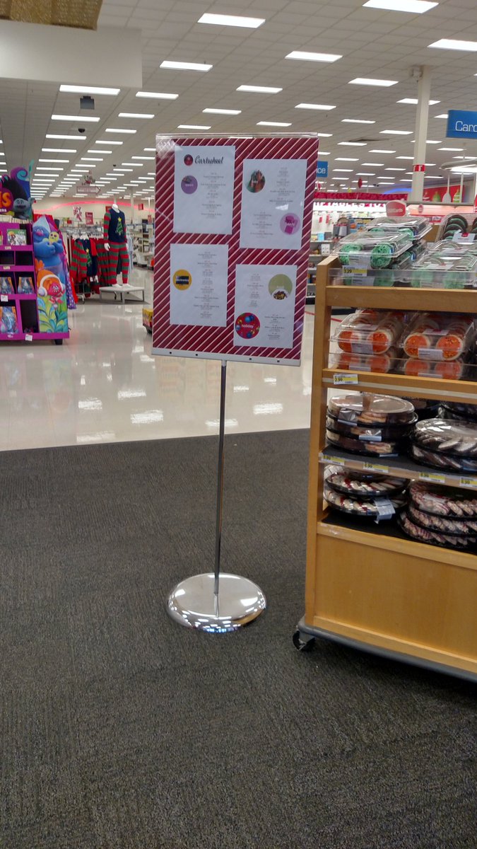 kereneem's tweet photo. Made a special Christmas sign for guests to get great deals on cartwheel! @sbree07 @MattTarget23 @Hayley_Skuy @Lawwible  #cartwheel https://t.co/ABGWqhVKRX