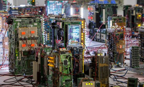 CreativeScots's tweet image. Virtual and real worlds collide as NEoN #Digital #Arts Festival in Dundee explores the spaces we&apos;re in creativescotland.com/explore/read/s…