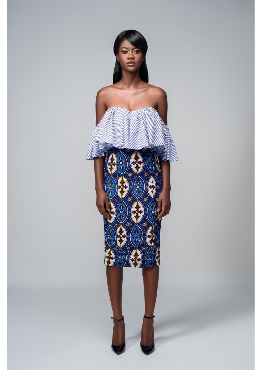 iamdivasmag's tweet photo. Mêler mode contemporaine et vêtements traditionnels africains. Voilà le désir des soeurs @guirazzi https://t.co/bqqkSlv8gc https://t.co/3mCkgttmOE