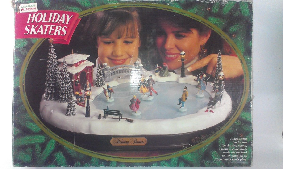 STEEL5757's tweet photo. Mr Christmas Holiday Skaters https://t.co/Ho0kQZFmV6  #resale #resaler #Topseller #Brillantgift #Brillantgiftidea https://t.co/M0aSJM8Nfb