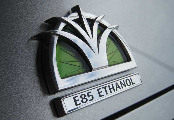 ArticlenCom's tweet photo. 6 Steps To Making Your Own e85 Ethanol #e85 #ethanol #flexfuel #hybrid #hybridcars… https://t.co/n5iLlh1aZg https://t.co/8uZYcE8F0o