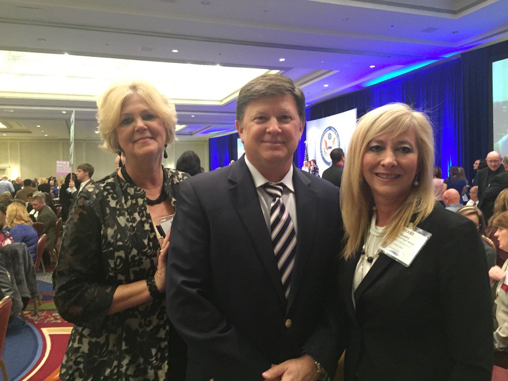 AECHSKnights's tweet photo. Almost NBR Awards time!
#Go Knights #soveryAliefProud! https://t.co/Lv53FA3XTZ