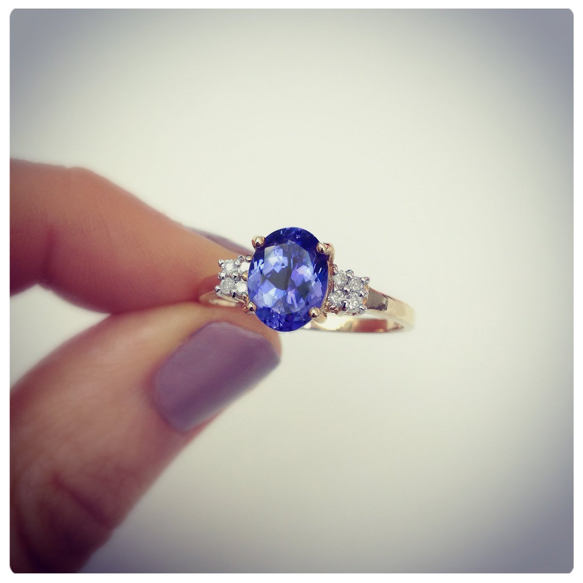 Get your hands on this exquisite Tanzanite ring by searching item number '1862RA' on our Webshop rocksandco.com/jewellery