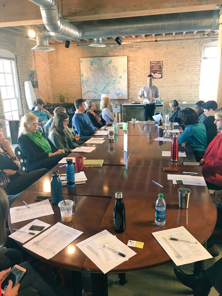 ImpactHubMSP's tweet photo. Full table for our Wellness in the Workplace session feat. Clear Health Chiropractic πͺ #healthiswealth #impactmsp https://t.co/W438J35RkE