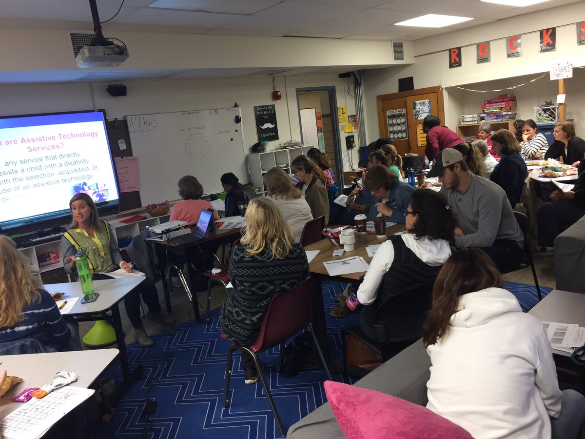 AngieBeirne's tweet photo. Spent the morning with WG and Ladue paraprofessonals talking augmented communication/assistive technology #WGEdCamp #ssdlearns https://t.co/CInIHYsjSq