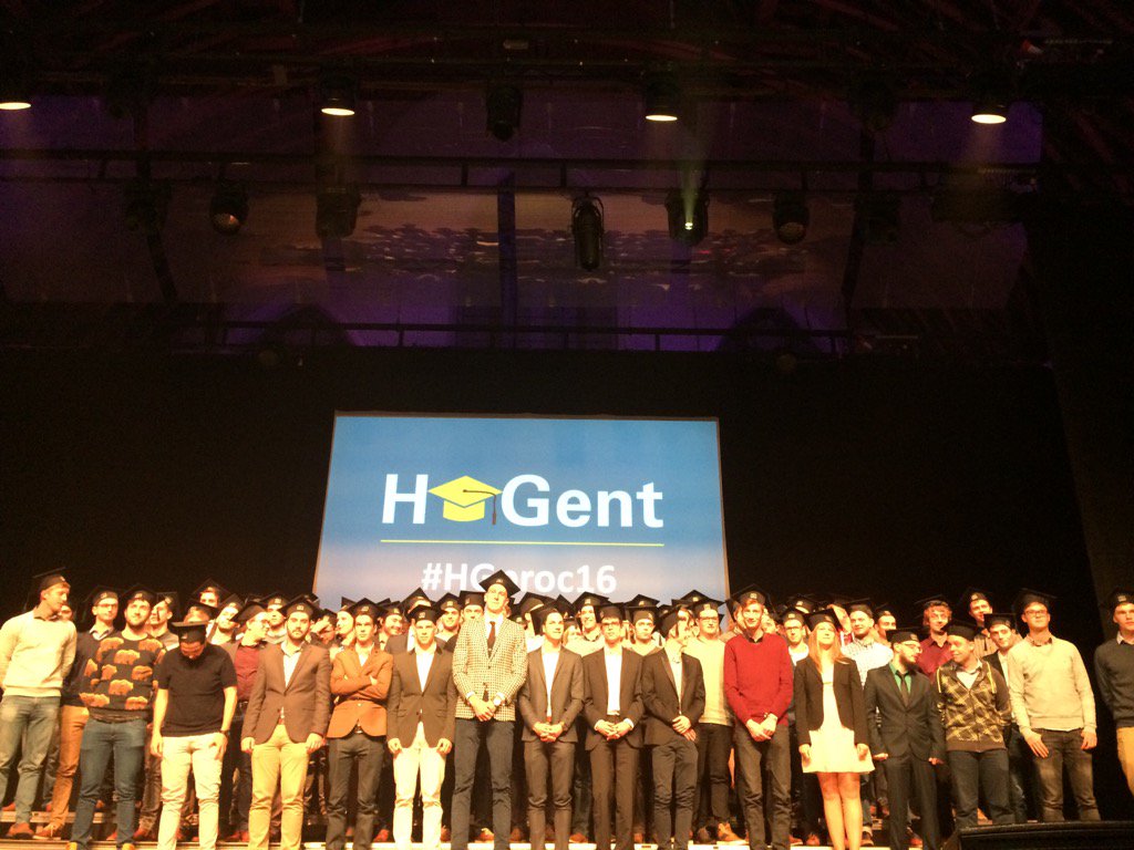 janschelstraete's tweet image. #hgproc16 de andere 100 alumni #toegepasteinformatica staan een beetje verborgen ☺️Gelukwensen