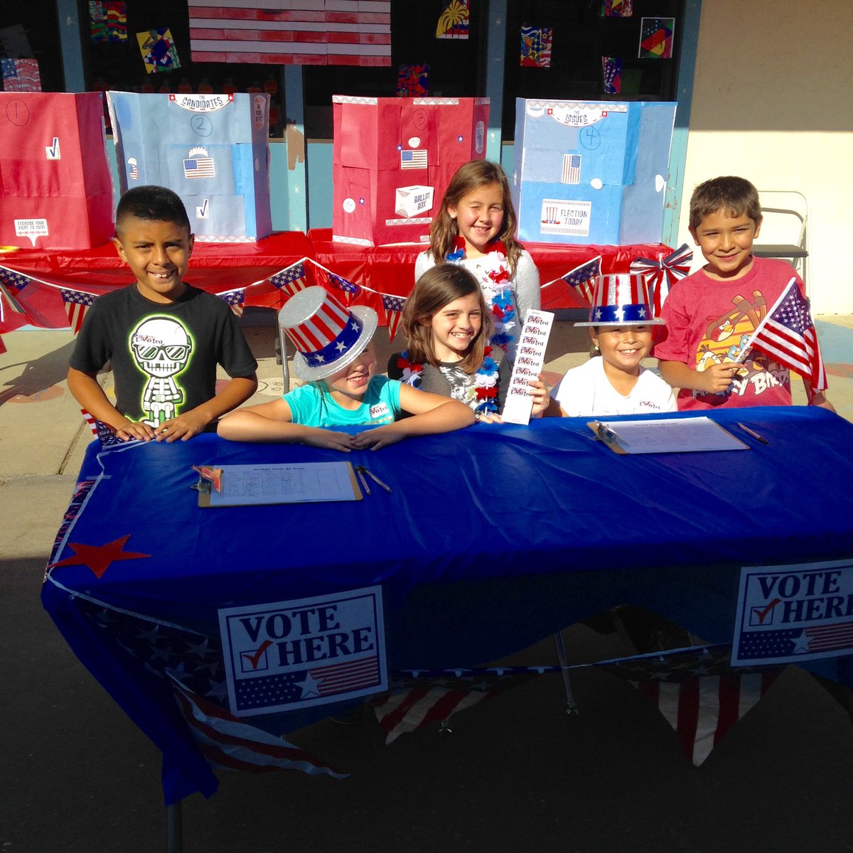 TeachingWithT's tweet image. School wide election! Let&apos;s see if our mock election matches the nation! #vote #rockthevote #election #election2016 #usa