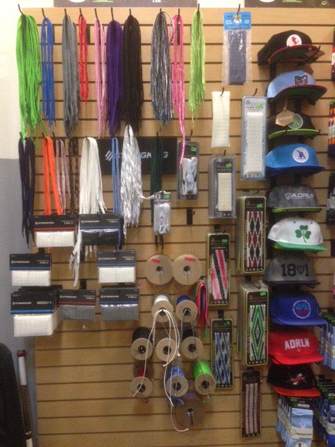 ThreePeatLax's tweet photo. Come get your stick re-strung by a certified stick doctor. It's crucial to have your pocket dialed in by the Spring season. https://t.co/KUsvvT72YQ