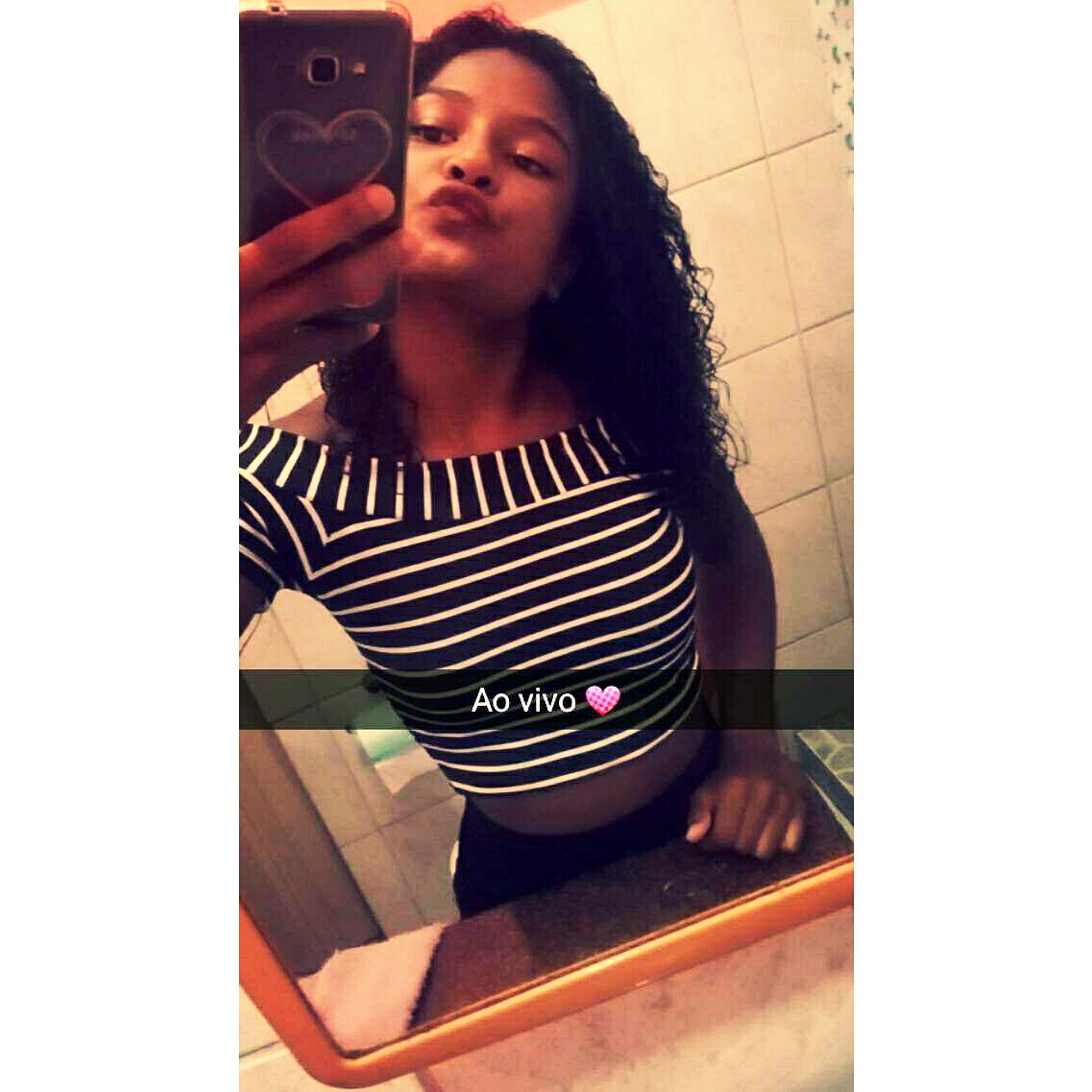 LyssaXVI's tweet photo. Bate palma que eu mereço 🎶👏💋
#DeSextaa😌 https://t.co/PuLz3uGjq2