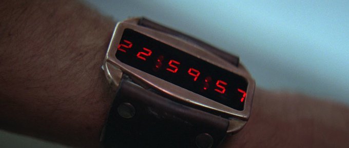 N5Dave's tweet photo. Are you tough enough to wear Snake Plissken's watch https://t.co/zPTEmHd1Jh #snakeplissken #lifeclockone #escapefromnewyork #countdown #time https://t.co/zVXsO8PhDe