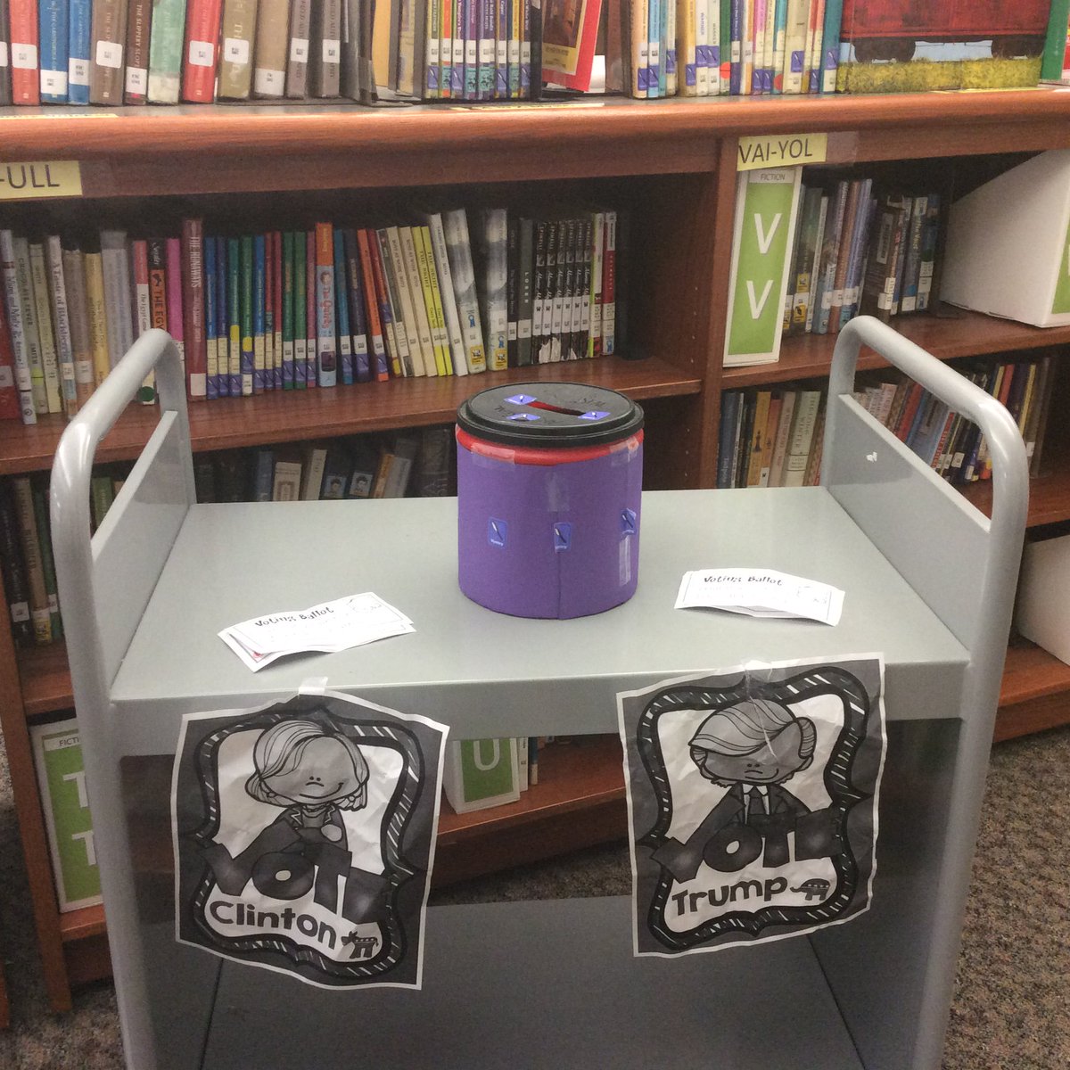 #mockelection in Longridge Library- 1 class voted #HillaryClintonForPresident and 1 class voted #DonaldTrumpforPresident  <a href="/greecementors/">GCSD Professional Learning & Mentoring</a>