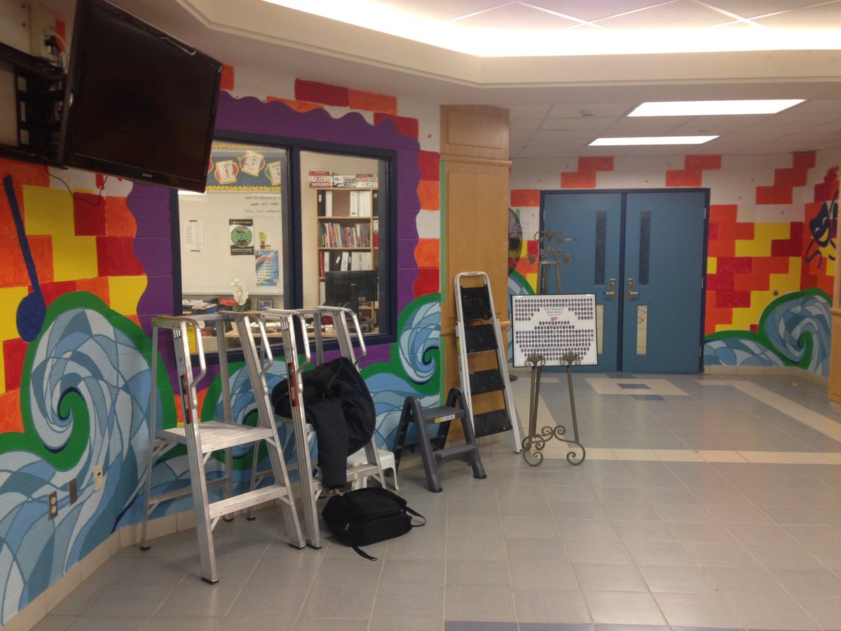 RTMSVisualArts's tweet image. Lots of progress today! Thanks for your dedication Arts Council! @ARTS_PDSB #peelVart