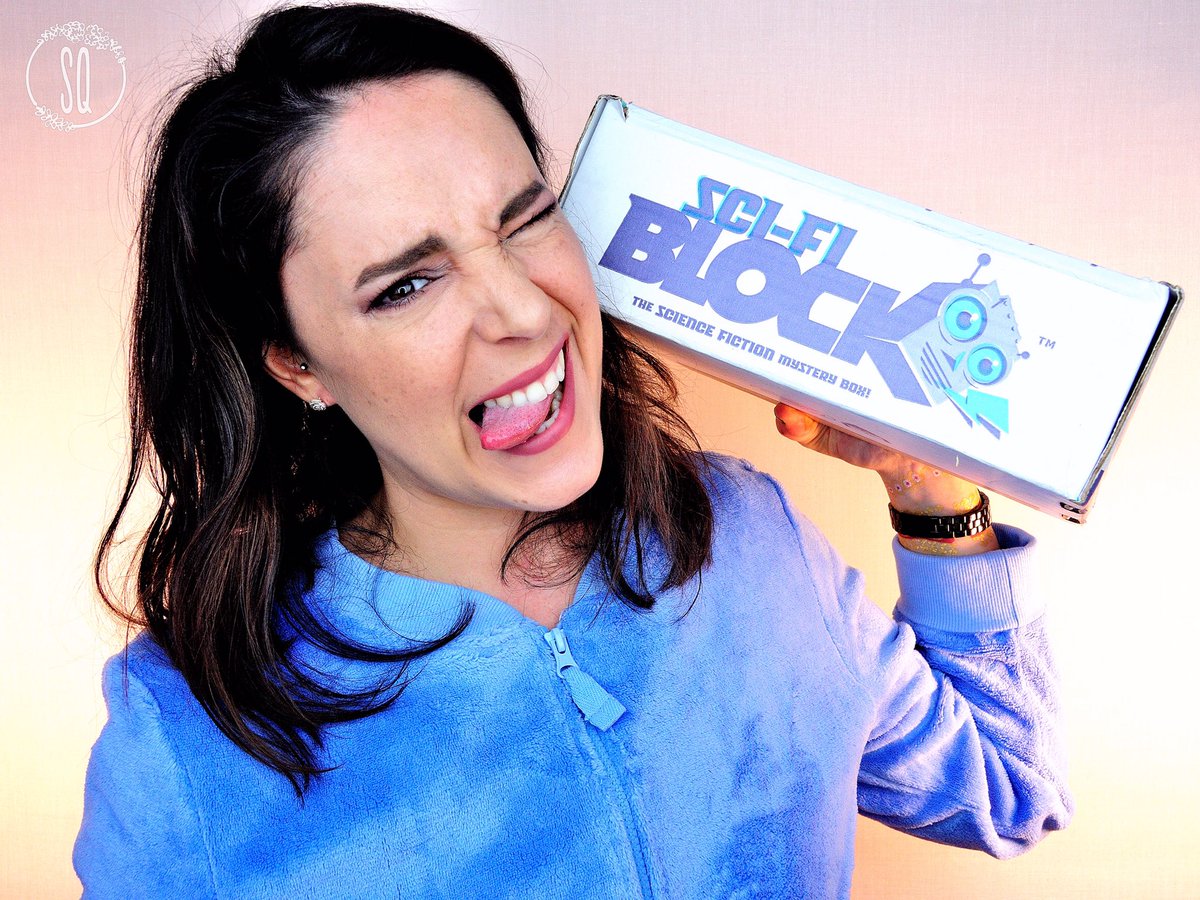 SilviaQuiros's tweet photo. Mira que me lo paso bien con los unboxing se #scifiblock de @NerdBlock https://t.co/GCe8seuXKy https://t.co/qMmA6vmZR8