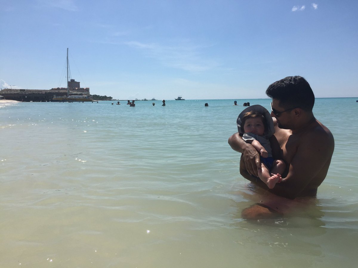 MukulPahuja's tweet image. Wanted to send a huge TY to @swartzbaugh, @BryanOulton &amp;amp; every1 else @PPCPokerTour for an amazing time &amp;amp; tny this past wkend! #we❤️aruba