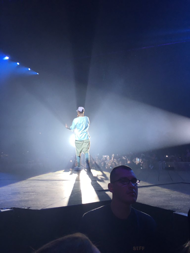 biebskidrauhl tweet media