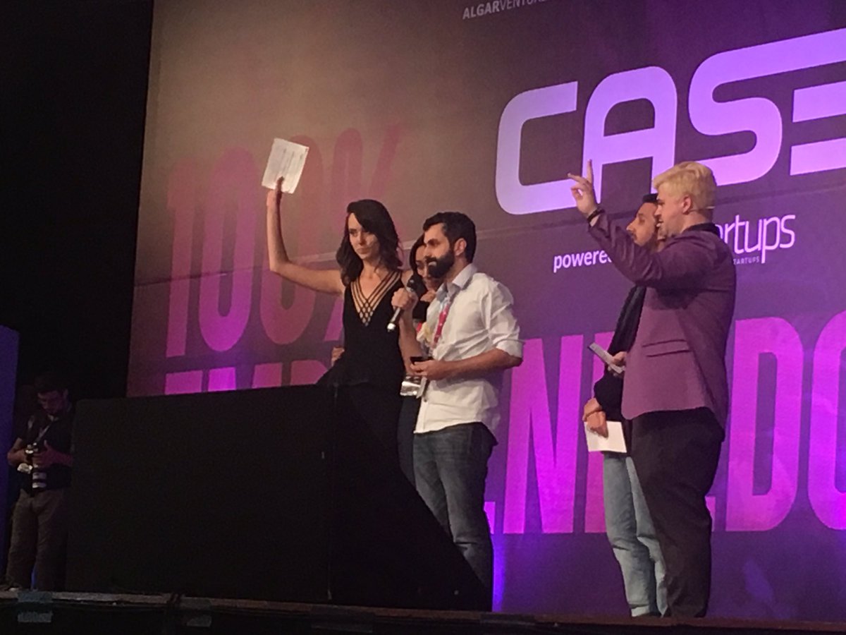 R1Labs's tweet photo. Startup of the Year #Brazil: @MeliuzOficial https://t.co/ClGnXweBAU Startup Awards #CASE2016 @ABStartups https://t.co/fxj81fcBre