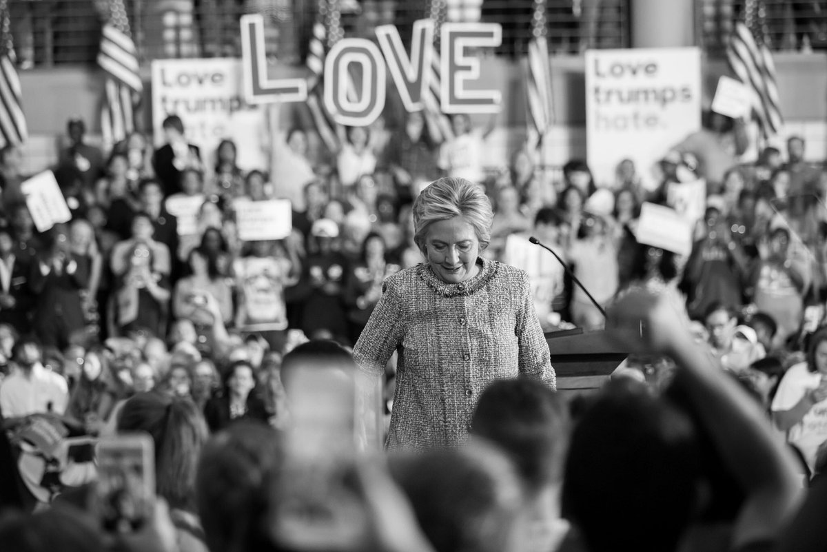 Hillary for Iowa tweet media