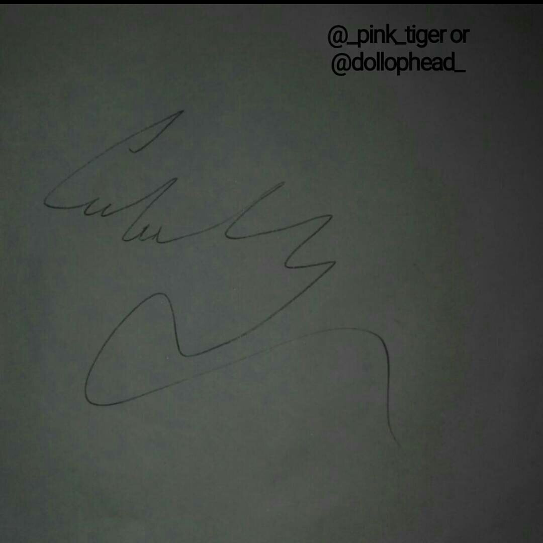 odilecheng's tweet image. #ColinMorgan in Naples. He was tired, but he stopped himself, thanked us several times, surprised of our existence instagram.com/p/BMJT1nZBG5O/