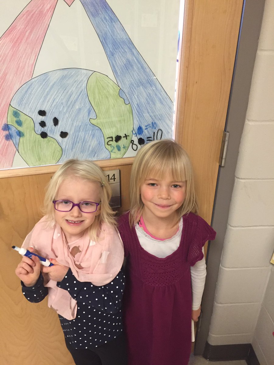 DDressaire's tweet image. ProbSolving in math! Q:10 jewels, some blue&amp;amp; black. How many of each could there be? @StMarysSexsmith @BurdessAlicia #gpcsd #verticalsurface