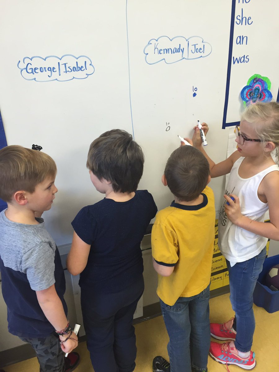 DDressaire's tweet image. ProbSolving in math! Q:10 jewels, some blue&amp;amp; black. How many of each could there be? @StMarysSexsmith @BurdessAlicia #gpcsd #verticalsurface