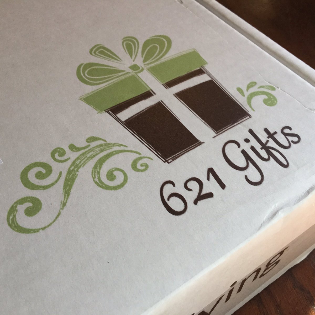 I was surprised to come home from work to find this box from @621Gifts in the mail! Check out this #faithbased biz for your #JoyfulGiving.