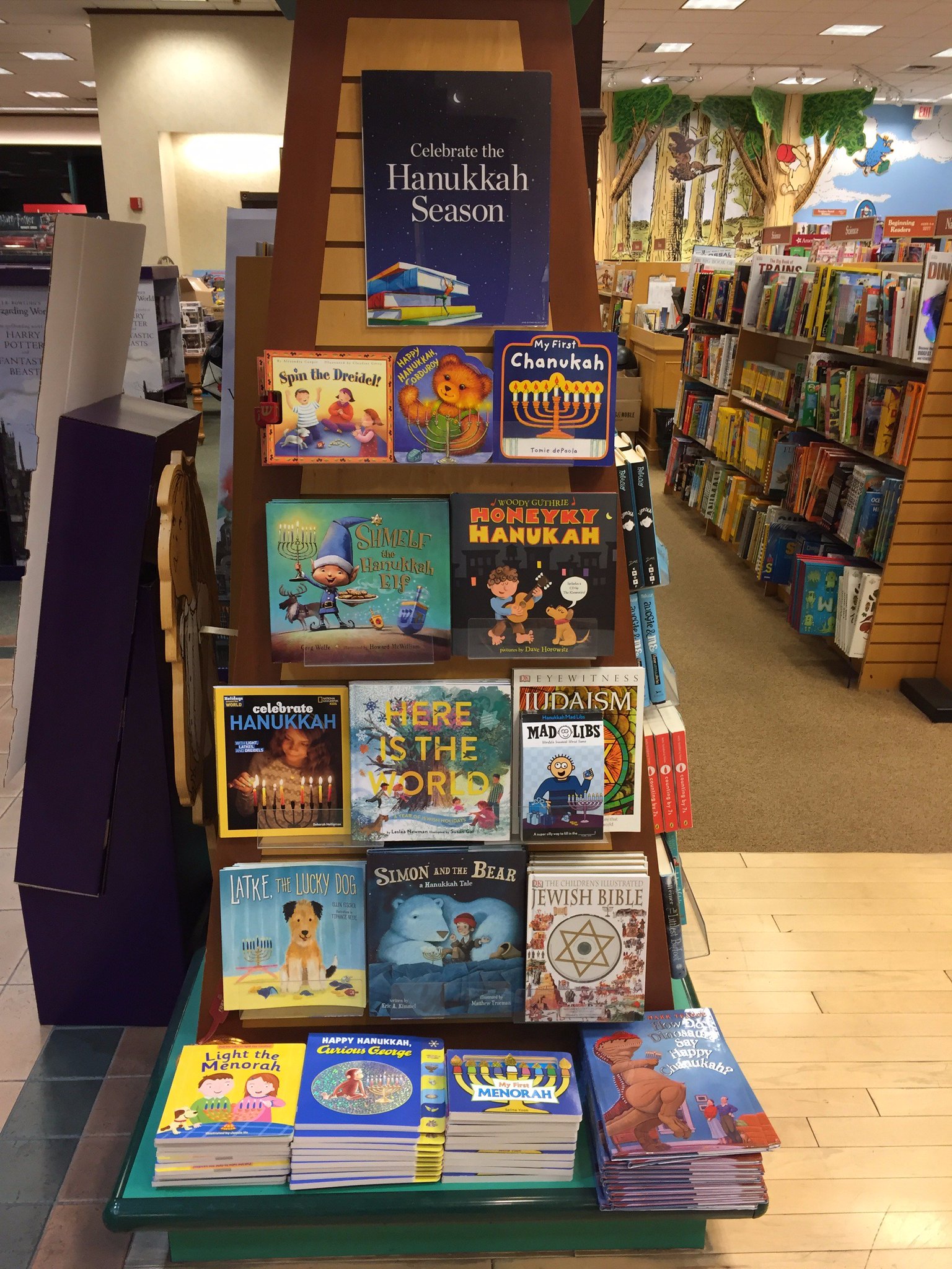 B N Rockville On Twitter Barnes Noble Makes Hanukkah Fun For