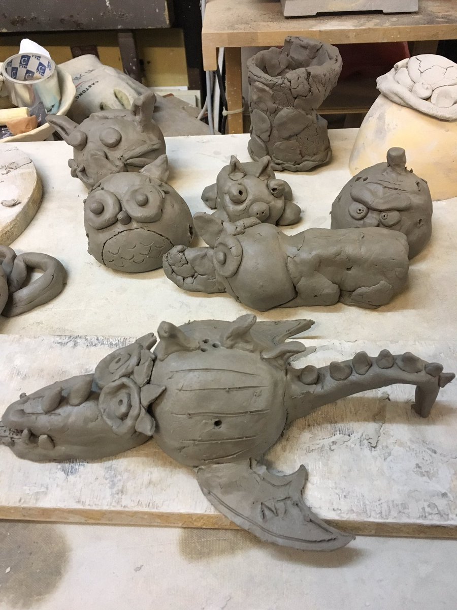 MsGWright1's tweet photo. Marvellous masterpieces. #wis_hw16 https://t.co/cSIrxkNKpr