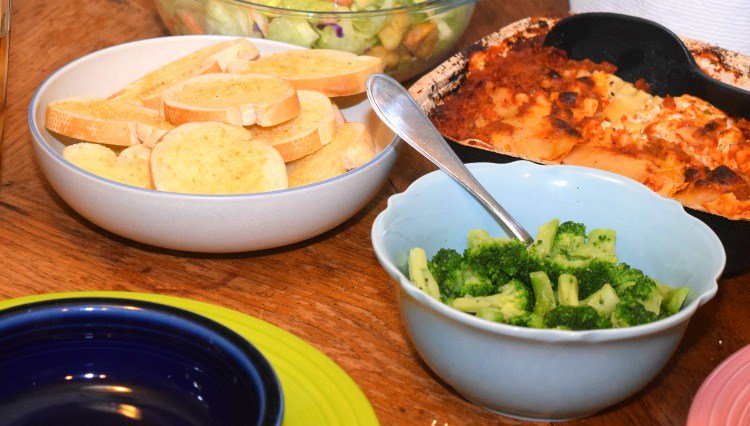 TheTipToeFairy's tweet photo. Don't konw what to do for dinner? Check out these simple ideas! #ad https://t.co/eXO3BUMKW3 https://t.co/7KKcF2CkCp