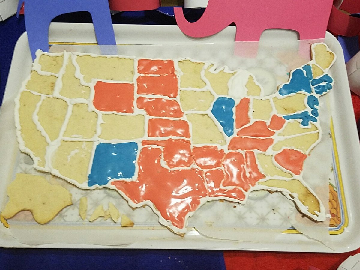ElectionCookie's tweet photo. New Mexico on the board...err...cookie https://t.co/k66hDGoFiu