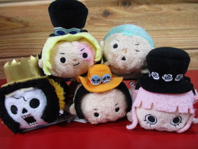 One Piece 麦わらストア名古屋店 再入荷 麦わらストア限定 ワンピース ムギムギ おてだま ゾロ ブルック エース サボ ペローナ ロー コラソン ドフラミンゴ 各600円 税 好評発売中 麦わらストア Onepiece