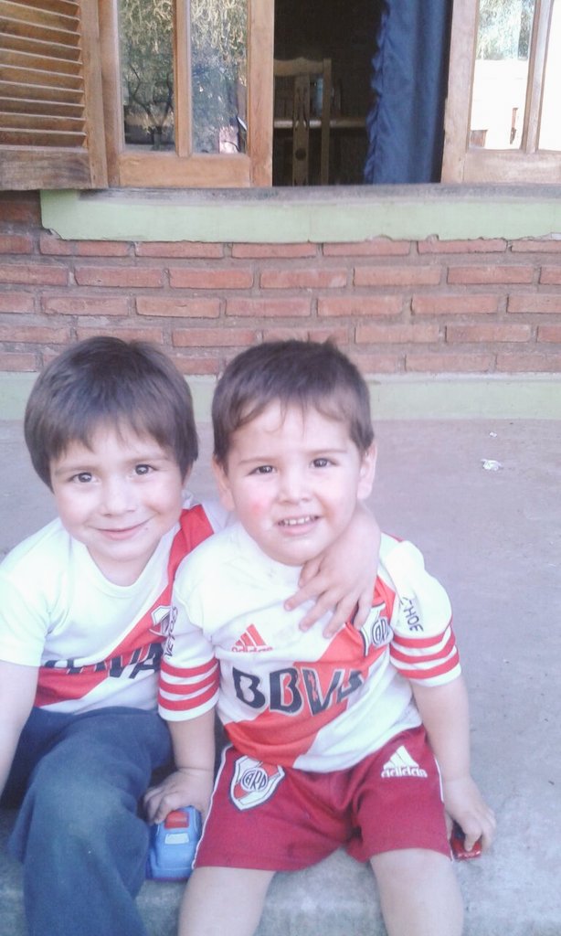 TamiDominguez2's tweet photo. Tener el mejor Hijo y al mejor Sobrino♡ ,DELMEJORSIEMPRE #River #DelMasGrande https://t.co/II9OVpHM5d