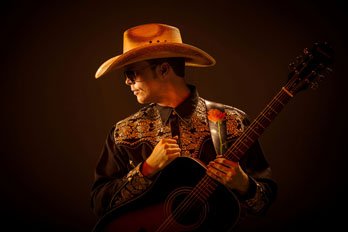 EvergreenArts's tweet image. There&apos;s a new kid in town Nashville Hurricane opens THURSDAY! @georgiastraight @tricitynews ow.ly/WBcd305RIGI