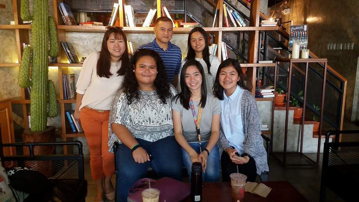 kianadimaisip's tweet photo. Probably butchered my first interview but hey, thanks a bunch @rhythmusikero , Jane &amp; Blessie! 💗 Good luck w your report! https://t.co/8NhJxB5j1O