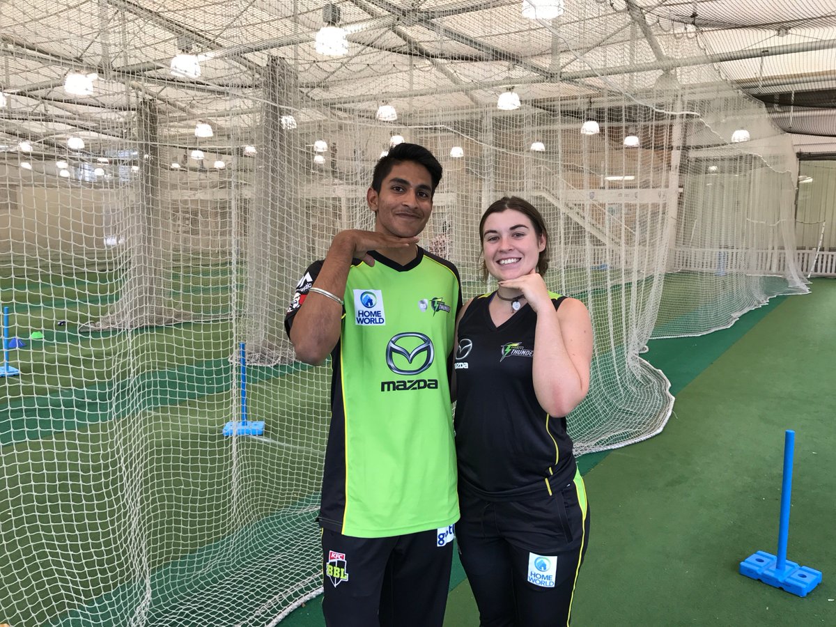 ThunderBBL's tweet photo. Coming soon on the @telegraph_sport website is a  T20 masterclass with Jason Sangha and Maisy Gibson. #ThunderNation https://t.co/6Ms9irTDhU