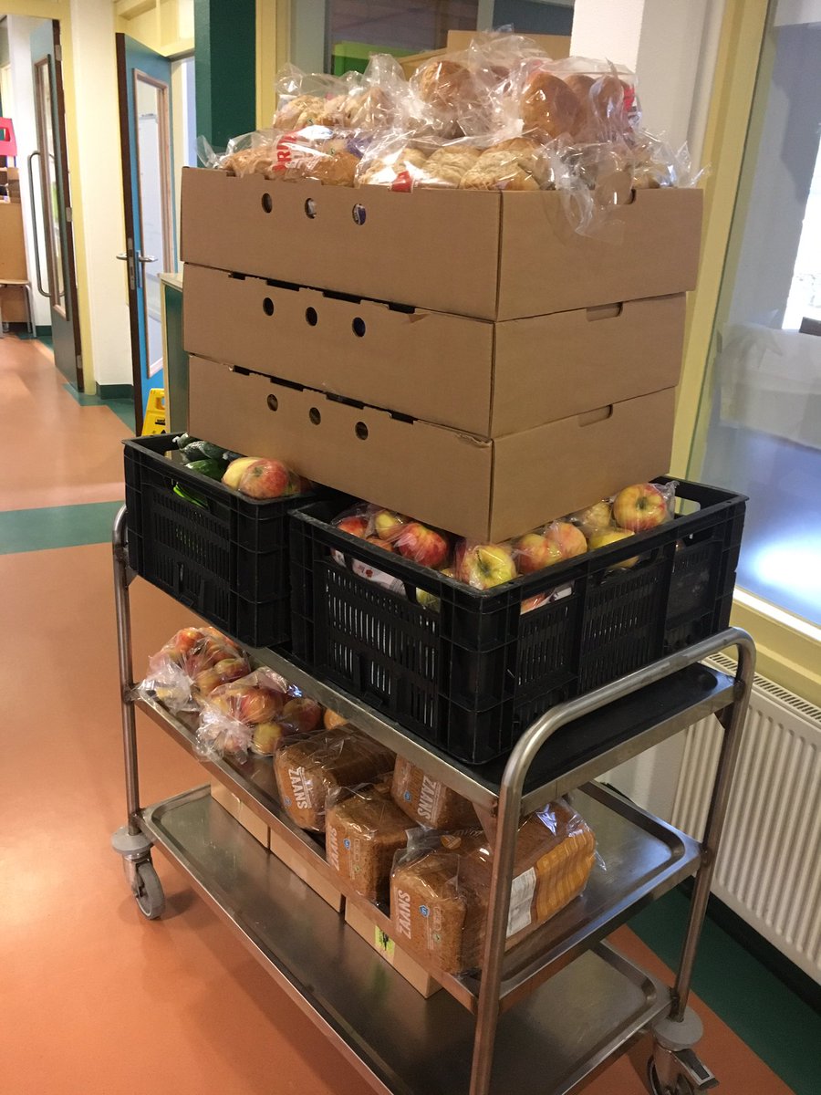 Morgen #schoolontbijt <a href="/BsDeBlinkerd/">BS De Blinkerd</a> #gezond en lekker