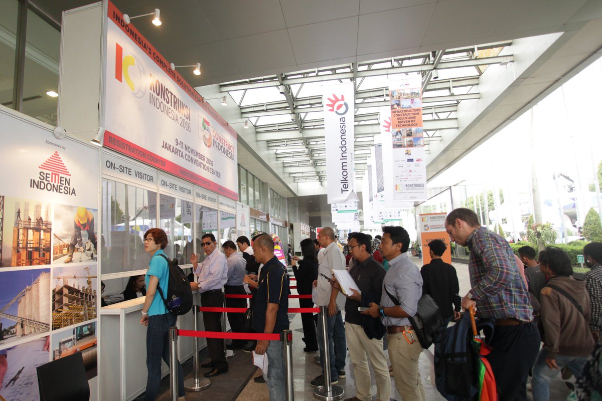 dmgeventsglobal's tweet photo. Some photos from #big5constructindonesia - looking good guys. #expodia returning the favor with our own pictures! https://t.co/AULfe7NUDq