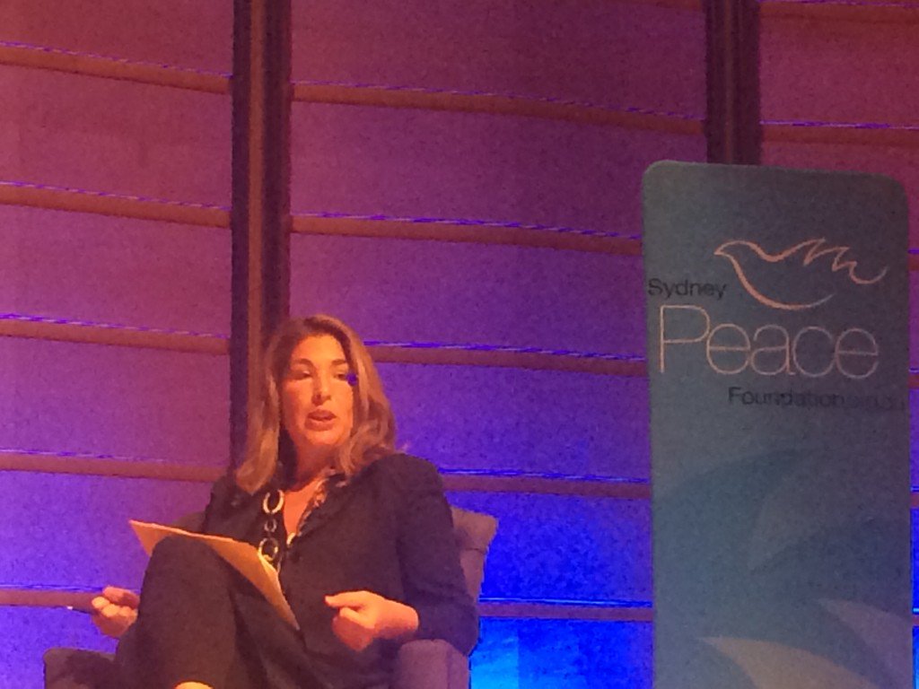 HelloHappyTalk's tweet image. We have to be good neighbours and good ancestors @NaomiAKlein 😍@SydPeaceFound #keepitintheground #SydneyPeacePrize