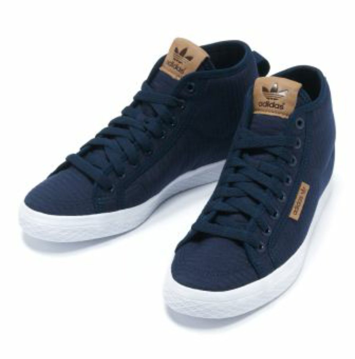 アディダス好きの方に プレゼント 님의 트위터 Adidasプレゼント二回目 Adidasのスニーカー 種類 をプレゼント 各4 6足ずつ 21足をプレゼント 抽選第一回は時間がなくてまだ抽選できてませんのでまだ応募可能です ほしい方はフォロー