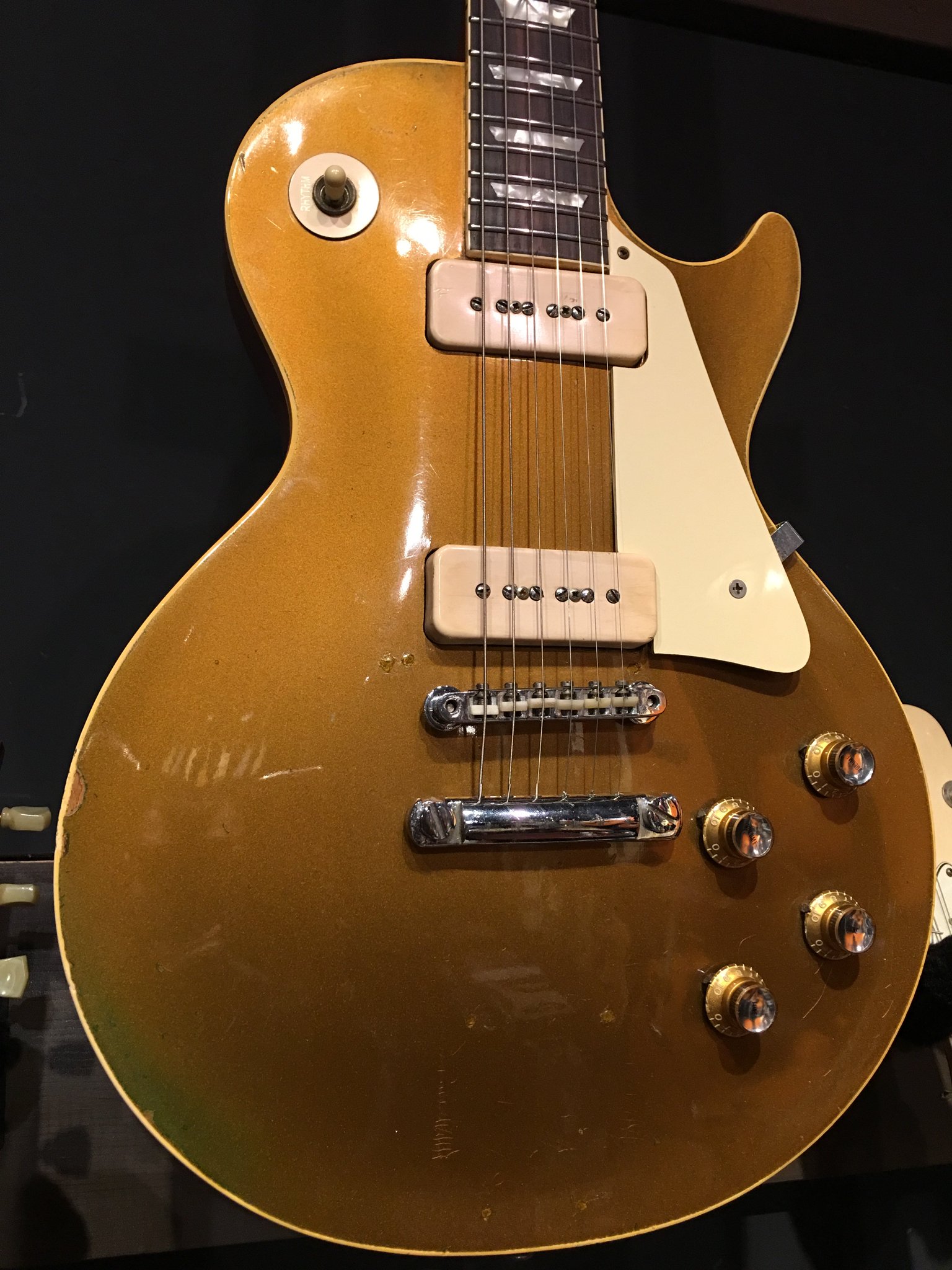 GUITAR TRIBE OSAKA on Twitter: "Gibson 1969 Les Paul Standard Gold Top