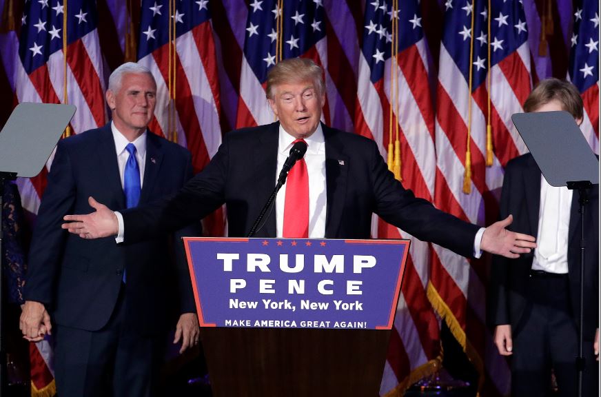WISHNews8's tweet photo. Watch Donald Trump's full victory speech https://t.co/0uTR1nvoXe #YourVote2016 #Daybreak8 https://t.co/HuoXOik3oF