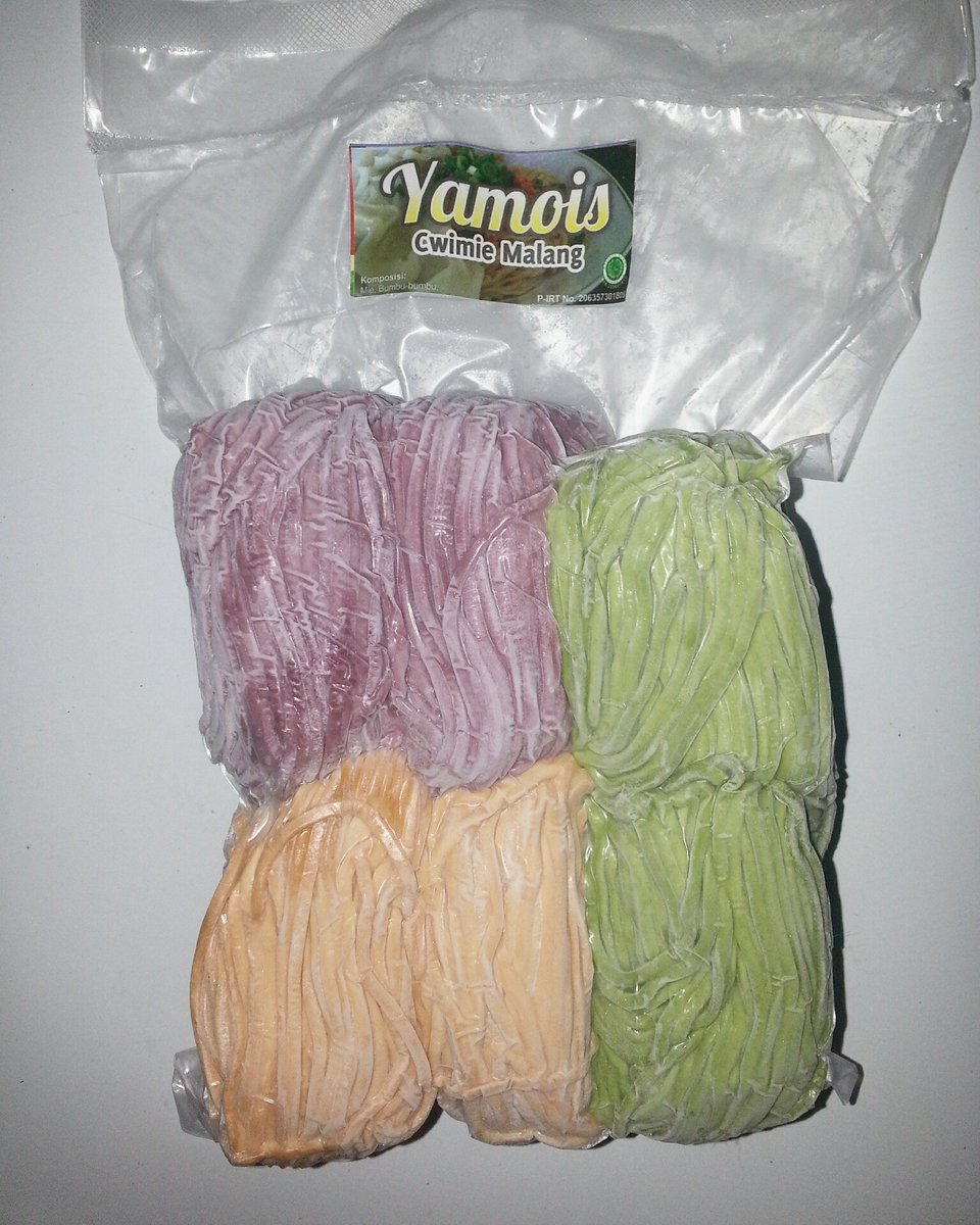 SiomayKhas's tweet photo. Memperkenalkan sebuah inovasi baru dari produk Yamois Cui Mie dengan olahan Sawi, Tela Ungu, dan Wortel di olah berbasis industri https://t.co/OUQKxhHpgV