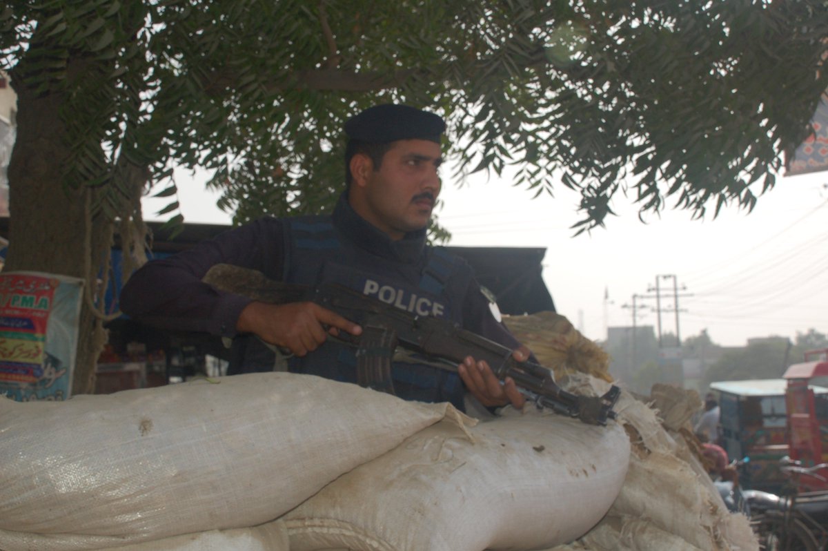 PoliceNNS's tweet photo. Watchful security duty in Nankana Sahib due to coming festival of Birthday Celebrations of Baba Guru Nanak Dev Jee. https://t.co/rbntUpYvwX