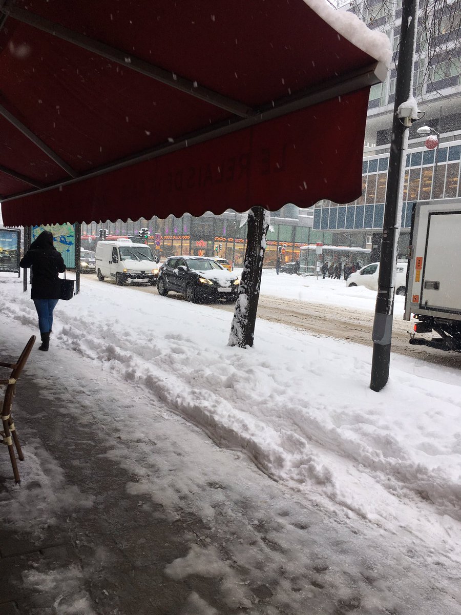 taggo55's tweet photo. Pga snökaos kan det hända att vi kommer lite sent till träff 5 #stlskl https://t.co/A7yORl3GWw